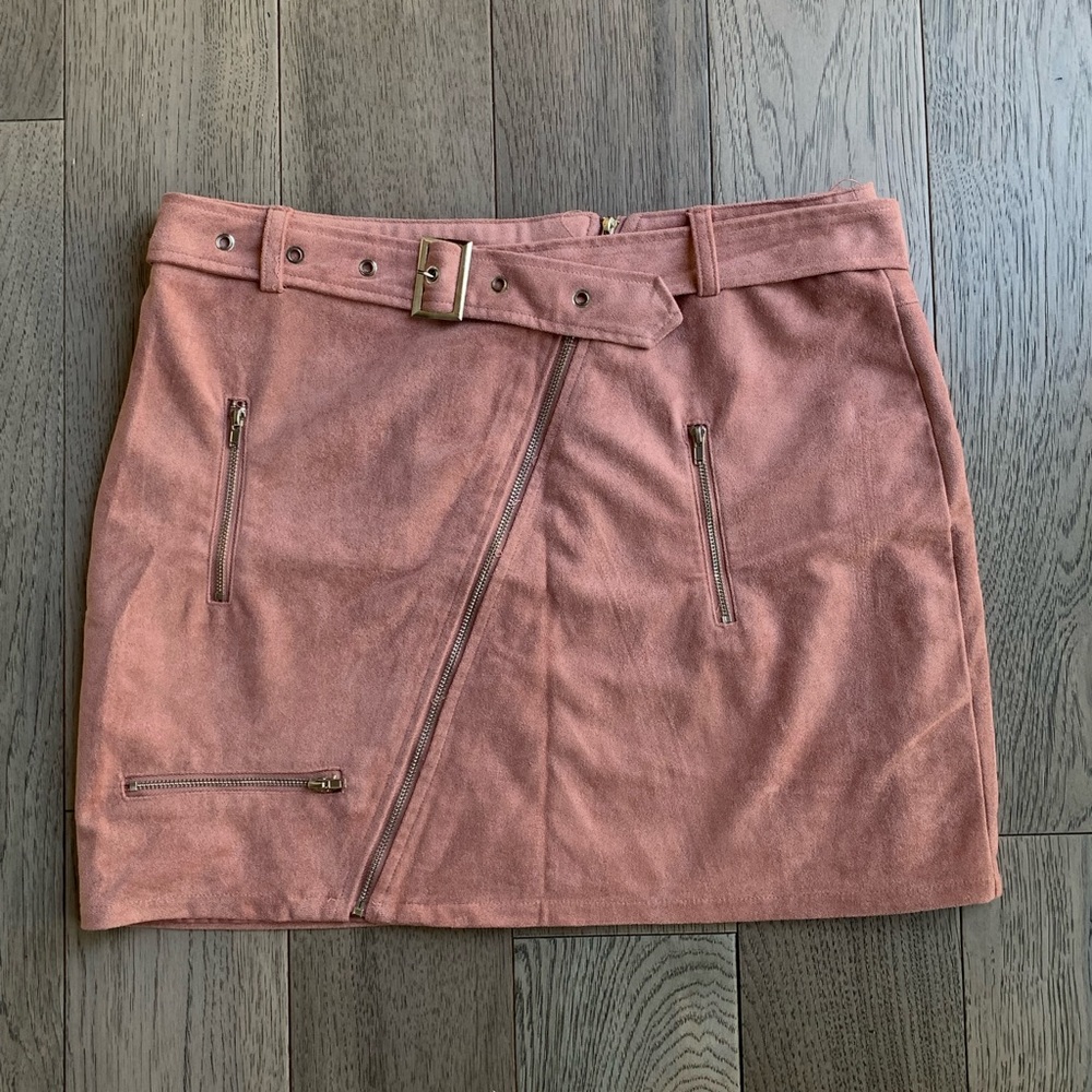 Pink Mauve Zip-Up Skirt with Belt